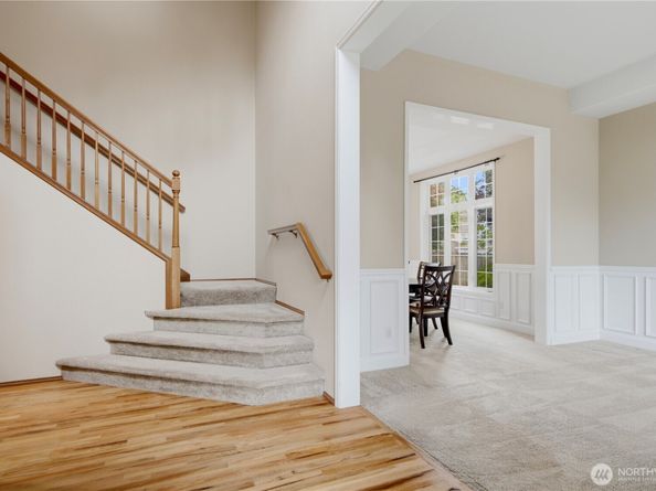 23151 NE 15th Court, Sammamish WA 98074