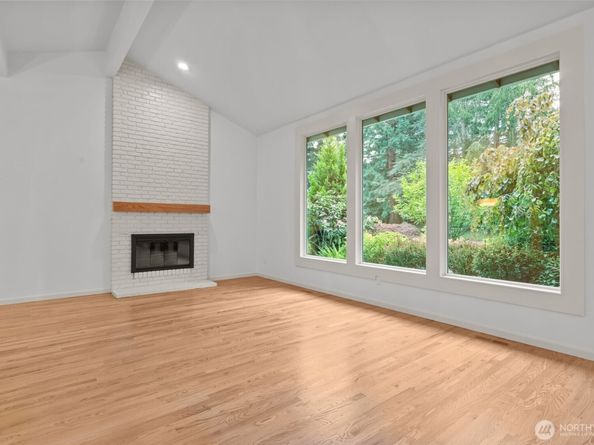 16438 SE 22nd Street, Bellevue WA 98008