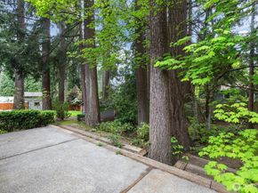 16438 SE 22nd Street, Bellevue WA 98008