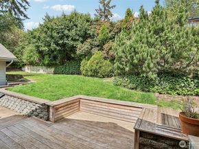 12456 SE 27th Street, Bellevue WA 98005