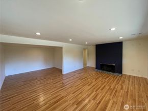 12456 SE 27th Street, Bellevue WA 98005