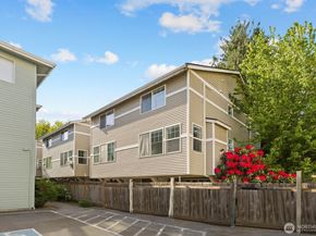 10520 Whitman Avenue N E, Seattle WA 98133