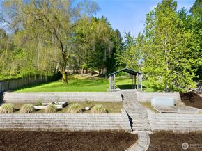 5503 162nd Avenue NE, Redmond WA 98052