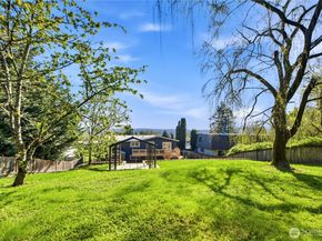 5503 162nd Avenue NE, Redmond WA 98052