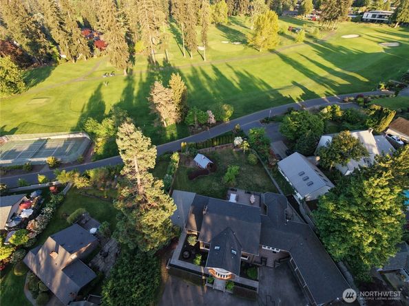 16066 Inglewood Road NE, Kenmore WA 98028