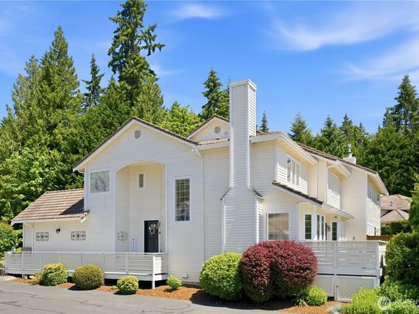 2000 Village Green Drive 26, Mill Creek WA 98012