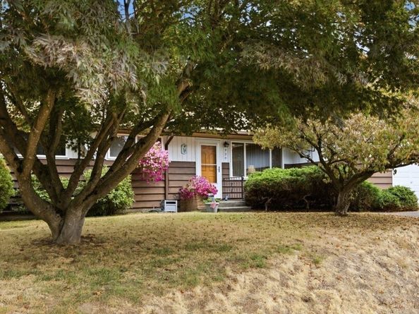 420 S 128th Street, Burien WA 98168