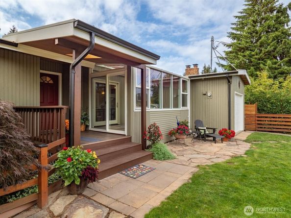 9626 Laurel Lane, Edmonds WA 98020