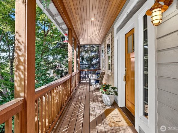 4500 SW Hemlock Way, Seattle WA 98136