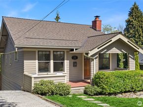 324 NE 54th Street, Seattle WA 98105
