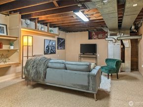 10850 26th Avenue S, Seattle WA 98168