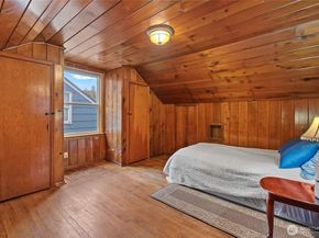 10850 26th Avenue S, Seattle WA 98168