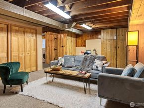 10850 26th Avenue S, Seattle WA 98168