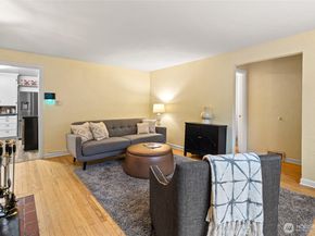 10850 26th Avenue S, Seattle WA 98168