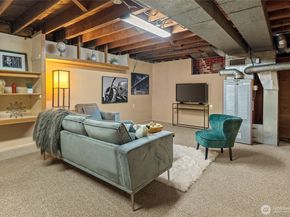 10850 26th Avenue S, Seattle WA 98168