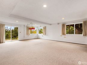 7413 Soundview Drive, Edmonds WA 98026