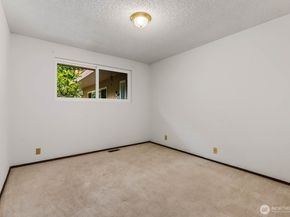 7413 Soundview Drive, Edmonds WA 98026