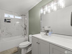 13324 NE 138th Pl, Kirkland WA 98034