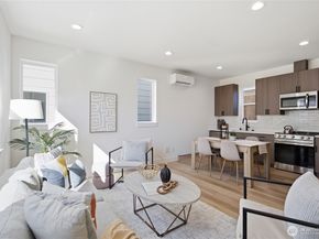 9321 Marcus Avenue S, Seattle WA 98118