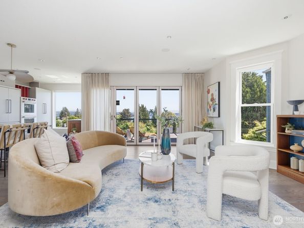 1618 37th Avenue, Seattle WA 98122