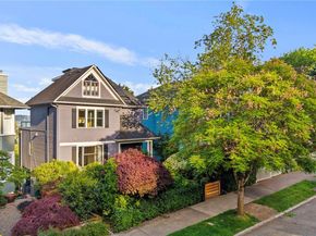 1618 37th Avenue, Seattle WA 98122