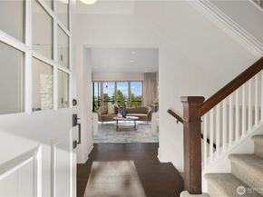 1618 37th Avenue, Seattle WA 98122
