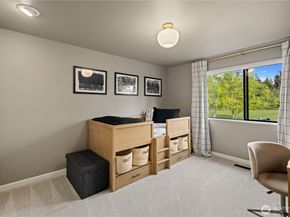 1824 180th Avenue NE, Bellevue WA 98008