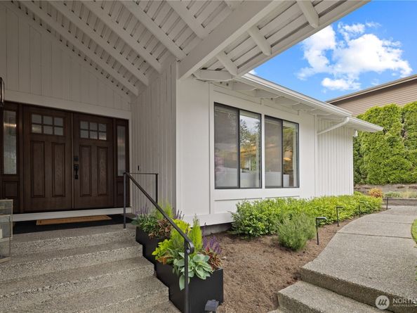 1824 180th Avenue NE, Bellevue WA 98008