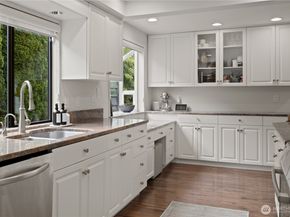 1824 180th Avenue NE, Bellevue WA 98008