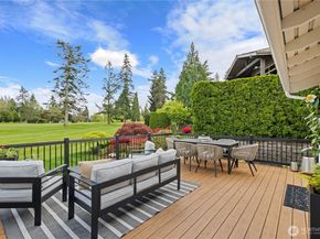 1824 180th Avenue NE, Bellevue WA 98008