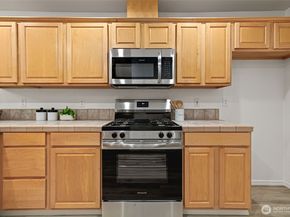 4126 214th Street SW B, Mountlake Terrace WA 98043