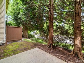 4126 214th Street SW B, Mountlake Terrace WA 98043