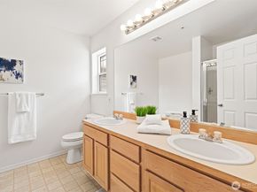 4126 214th Street SW B, Mountlake Terrace WA 98043