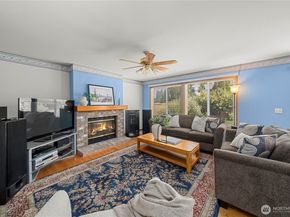 34656 10th Pl SW, Federal Way WA 98023