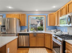 34656 10th Pl SW, Federal Way WA 98023