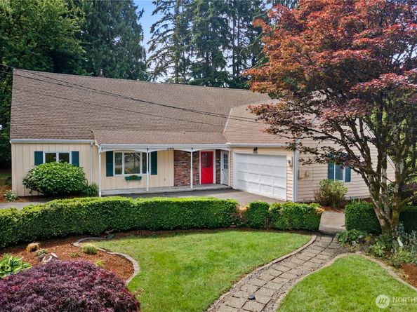2401 SW 316th Street, Federal Way WA 98023