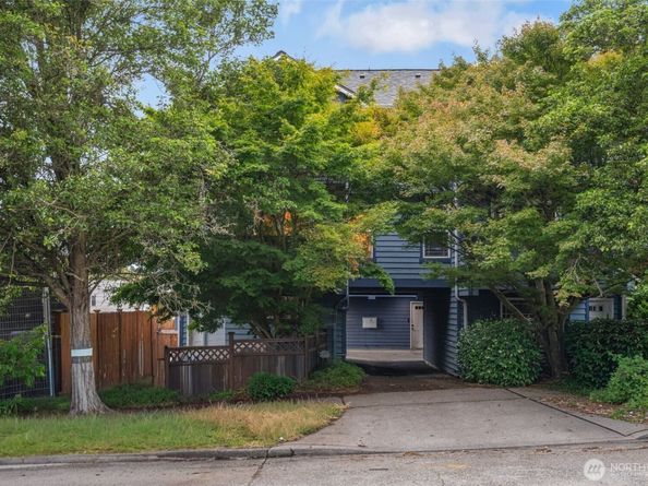 3619 Dayton Avenue N, Seattle WA 98103