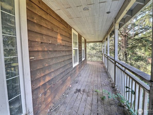 21904 Vashon Highway SW, Vashon WA 98070