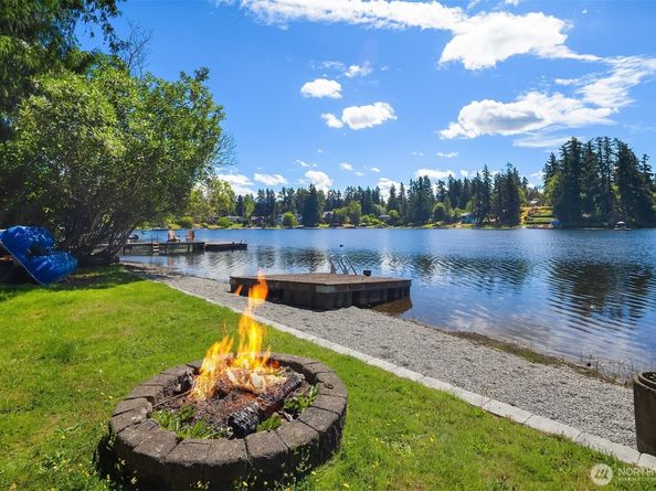 17463 SE 192nd Drive, Renton WA 98058
