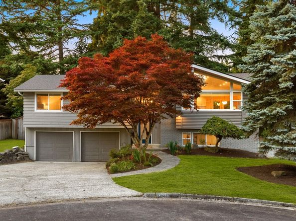 12510 SE 48th Place, Bellevue WA 98006