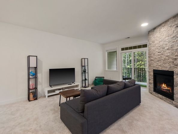 4491 248th Lane SE, Sammamish WA 98029