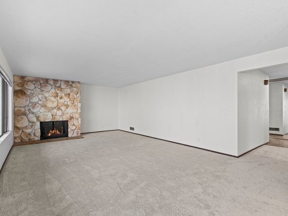 17932 23rd Lane NE 104, Shoreline WA 98155