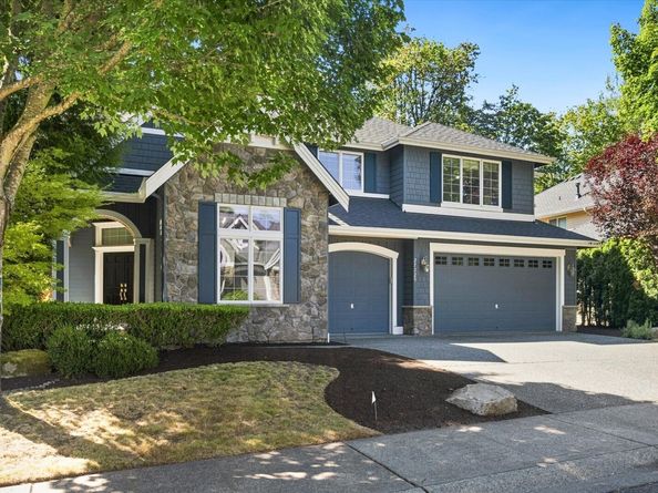 27225 SE 13th Place, Sammamish WA 98075