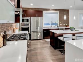 11421 NE 88th Street, Kirkland WA 98033