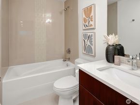11421 NE 88th Street, Kirkland WA 98033