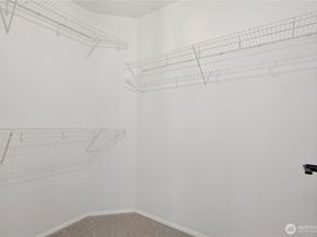 25024 SE 41st Drive, Sammamish WA 98029