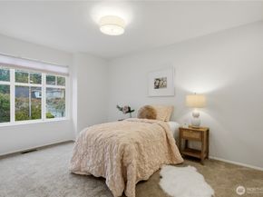 25024 SE 41st Drive, Sammamish WA 98029