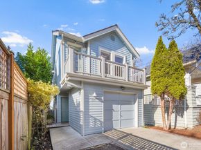 5121 27th Avenue NE, Seattle WA 98105