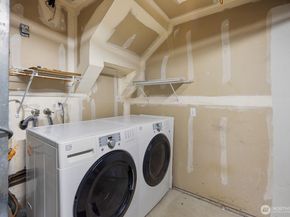 5121 27th Avenue NE, Seattle WA 98105