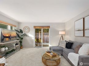 5121 27th Avenue NE, Seattle WA 98105